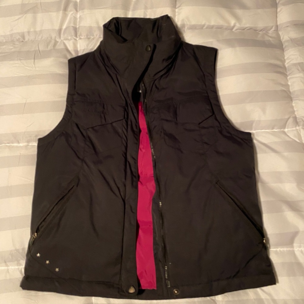 Women’s black puffer vest